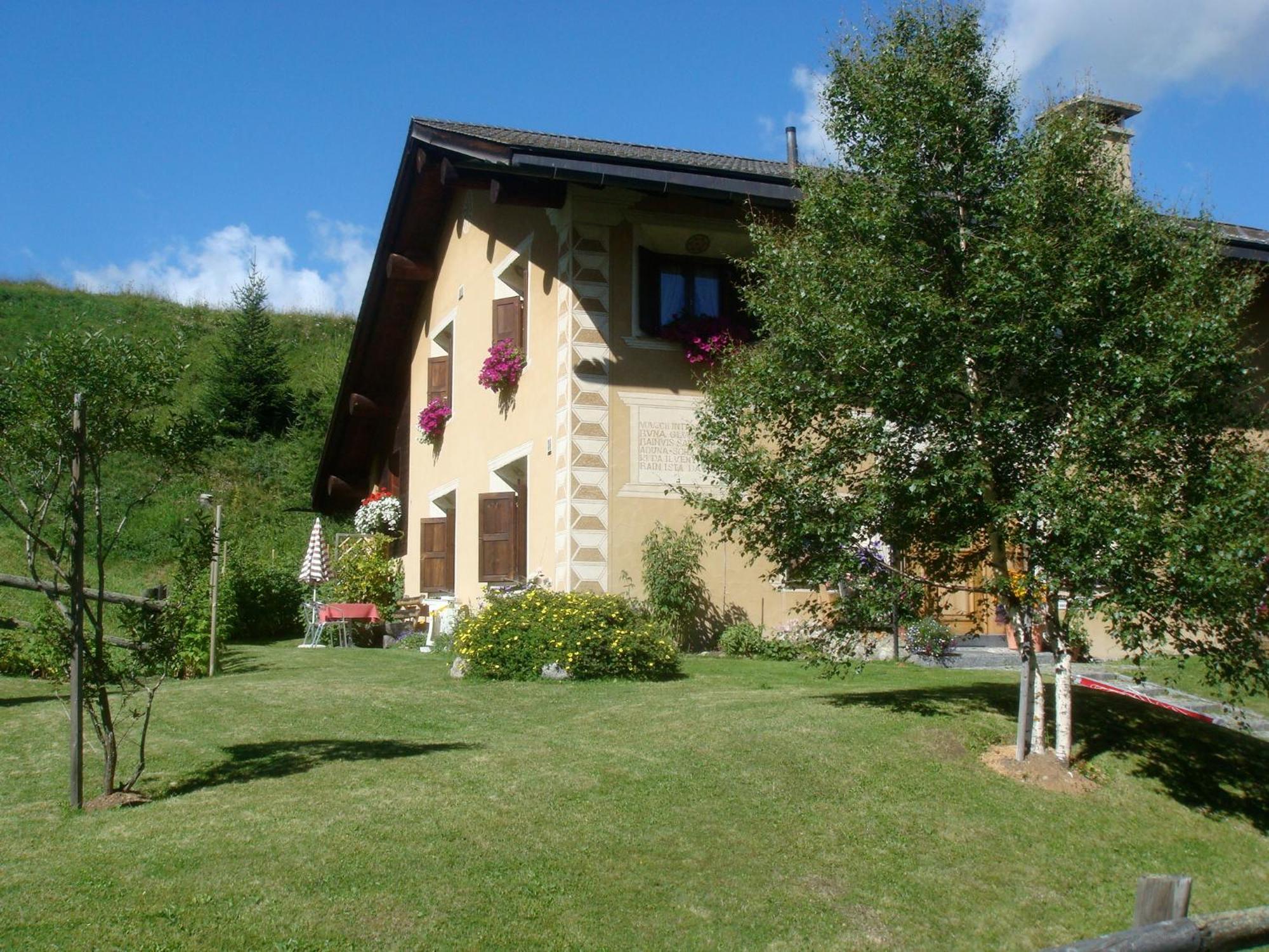 Chesa Viletta La Punt-Chamues-ch Exterior foto